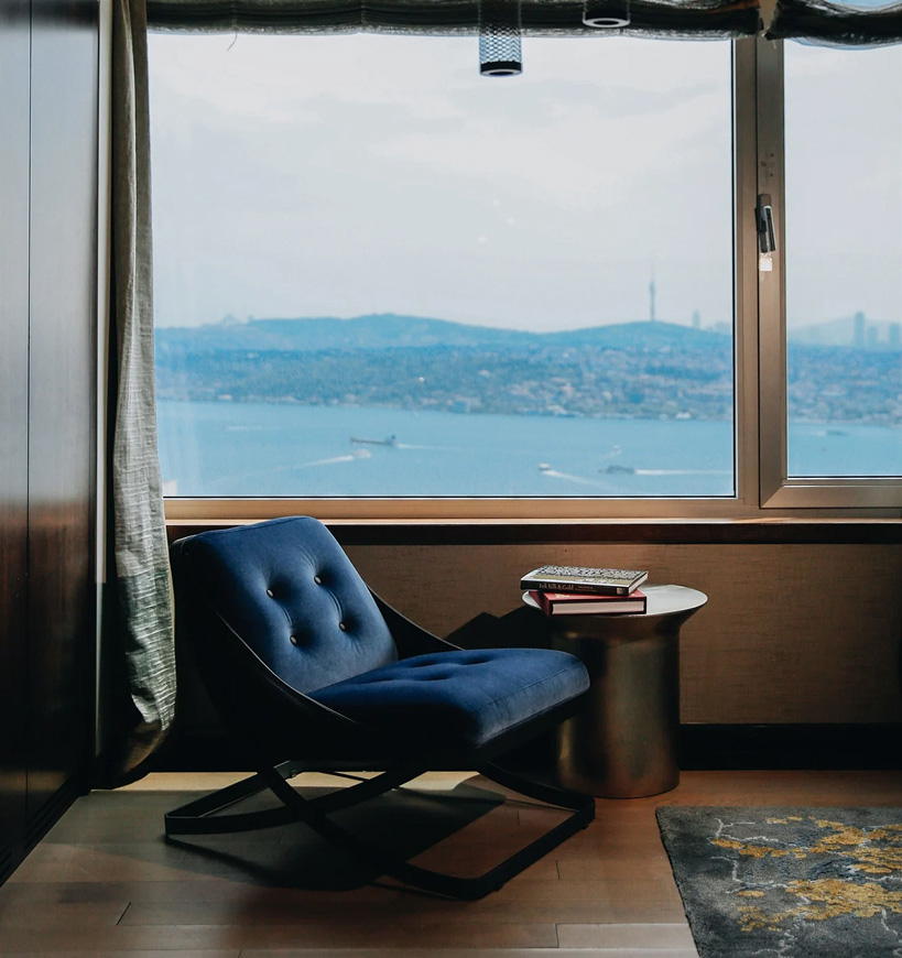 the-marmara-hotels-iletisim-banner-d.jpg