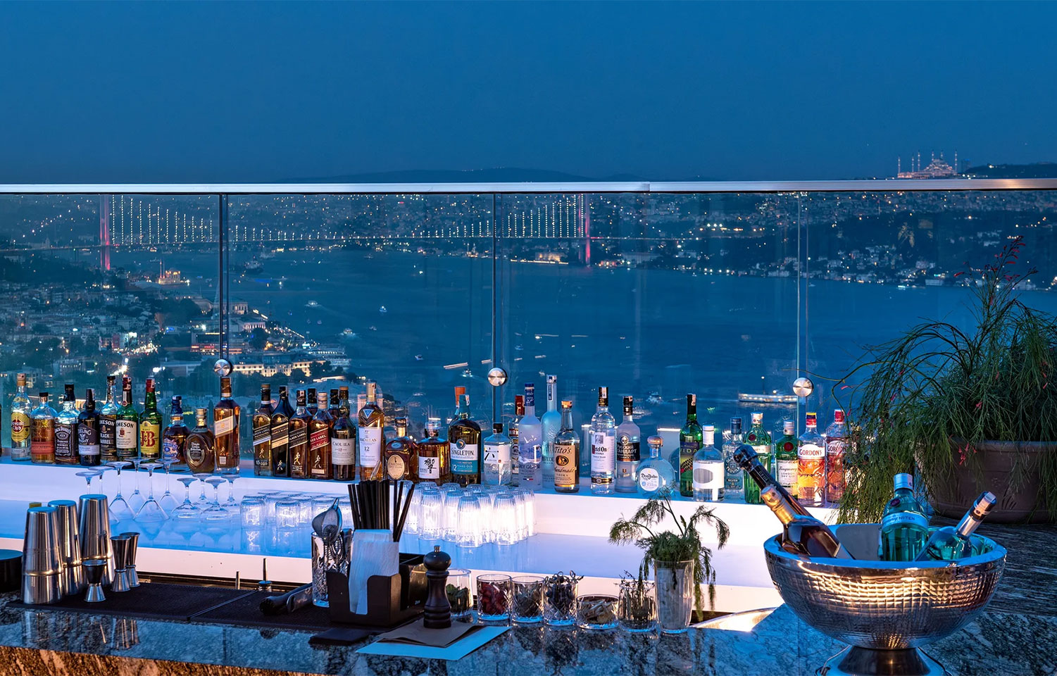 the-marmara-taksim-upperist-list-card.jpg
