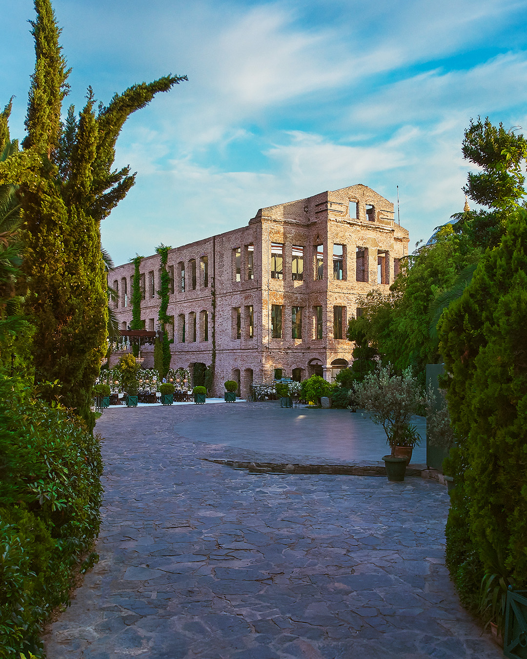 esmasultanbythebosphorus-banner-d-2.jpg