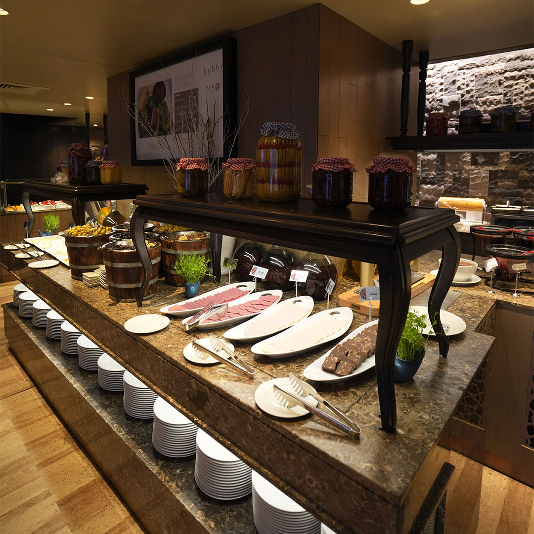 the-marmara-taksim-lobby-restoran-card.jpg